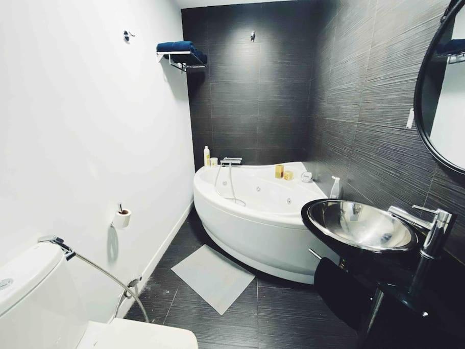 Precioso Apartamento Con Banera Hidromasaje Sopelana Esterno foto